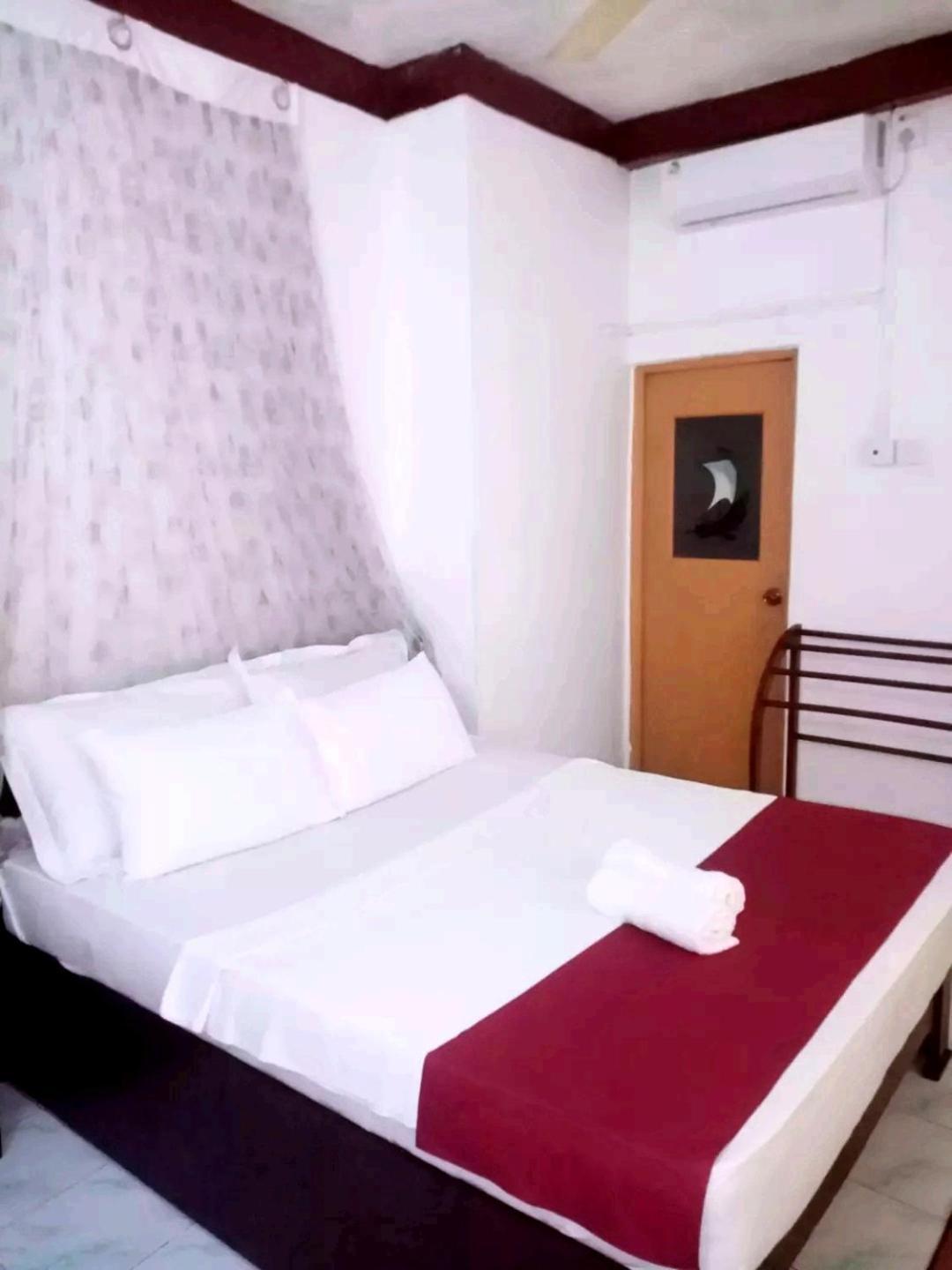 Chandi Mahal Homestay 康提 客房 照片